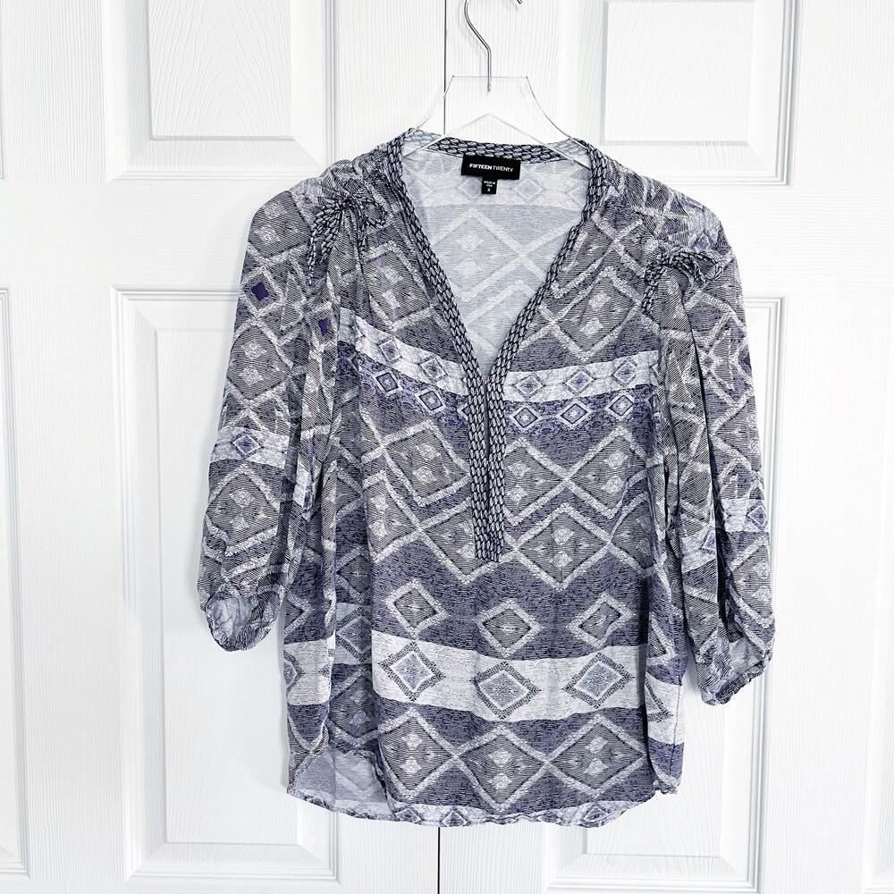 Boho Indie Sleaze Fifteen Twenty Ikat Blouse Blue White Ruched 3/4 Sleeve Top